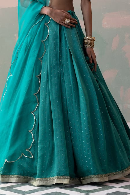 Taisha Green , Mohair, Organza Zari, Tulip Bloom Blouse Lehenga Set Online at Aza Fashions Taisha_Green , Mohair, Organza Zari, Tulip Bloom Blouse Lehenga Set _Online_at_Aza_Fashions