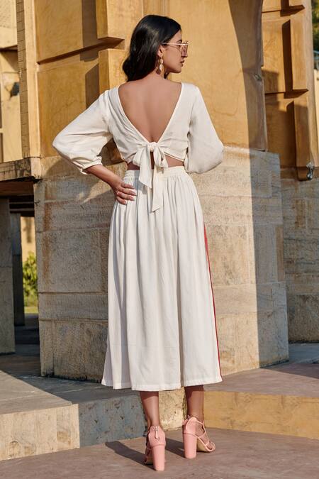 Gulaal White Cotton Boat Neck Color Blocked Top And Skirt Set Online at Aza Fashions Gulaal_White Cotton Boat Neck Color Blocked Top And Skirt Set _Online_at_Aza_Fashions