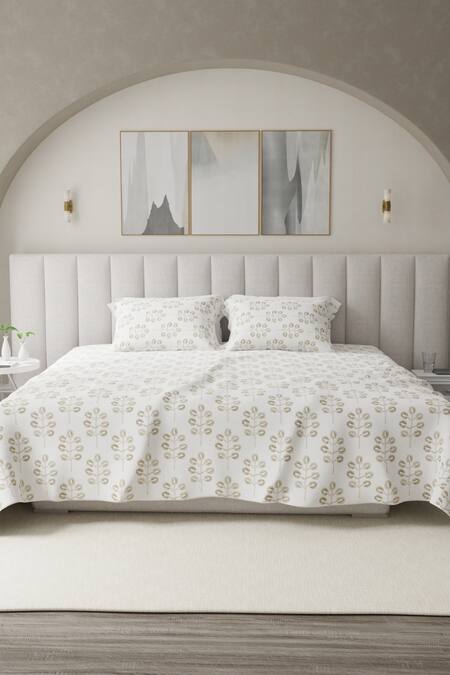 Shop Houmn White Cotton Printed Lush Abstract Leaf Bedsheet Set at Aza Fashions Shop_Houmn_White Cotton Printed Lush Abstract Leaf Bedsheet Set_at_Aza_Fashions