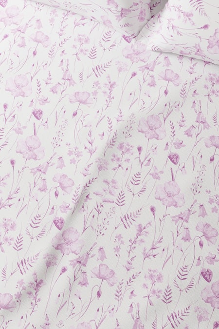 Houmn_White Cotton Floral Luminous Pattern Bedsheet Set_Online_at_Aza_Fashions