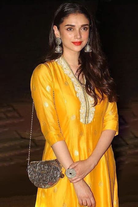 Sangeeta Boochra Carved Circular Ring 