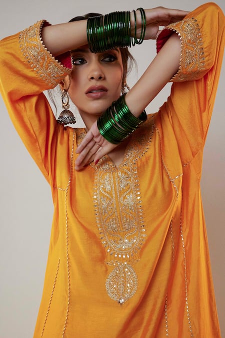 Pants And Pajamas_Yellow Chanderi Sequins, Zari, Embroidery Split V-neck Work Kurta And Pant Set _at_Aza_Fashions