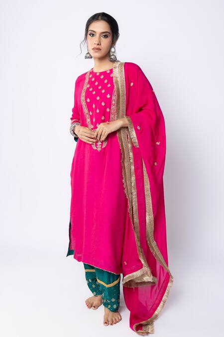 Pants And Pajamas_Pink Chanderi Sequins, Zari, Embroidery Round Neck Floral Kurta And Pant Set _Online_at_Aza_Fashions