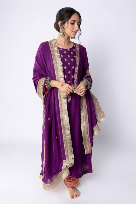 Pants and Pajamas Purple Chanderi Embroidery Zari Thread Round Floral Yoke Kurta And Pant Set 