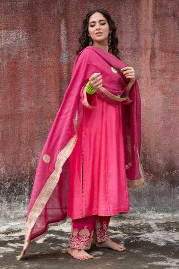 Pants And Pajamas Pink Chanderi Sequins, Zari, Embroidery Round Neck Floral Kurta Set Online at Aza Fashions Pants And Pajamas_Pink Chanderi Sequins, Zari, Embroidery Round Neck Floral Kurta Set _Online_at_Aza_Fashions