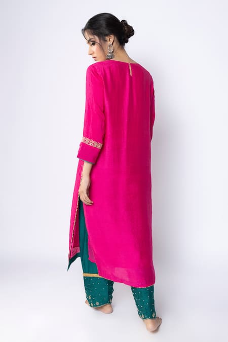 Shop_Pants And Pajamas_Pink Chanderi Embroidery, Sequins Round Neck Floral Kurta Pant Set _at_Aza_Fashions