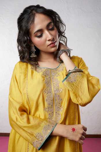 Pants And Pajamas Yellow Chanderi Sequins, Zari Round Neck And Embroidered Kurta 6