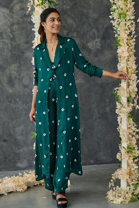Gulaal Green Modal Satin Printed Hand Tie-dyed Pattern Shrug And Pant Set 