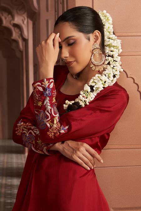 Shop_Megha Pitti_Maroon Silk Embroidery Round Neck Hand Kurta And Pant Set _Online_at_Aza_Fashions