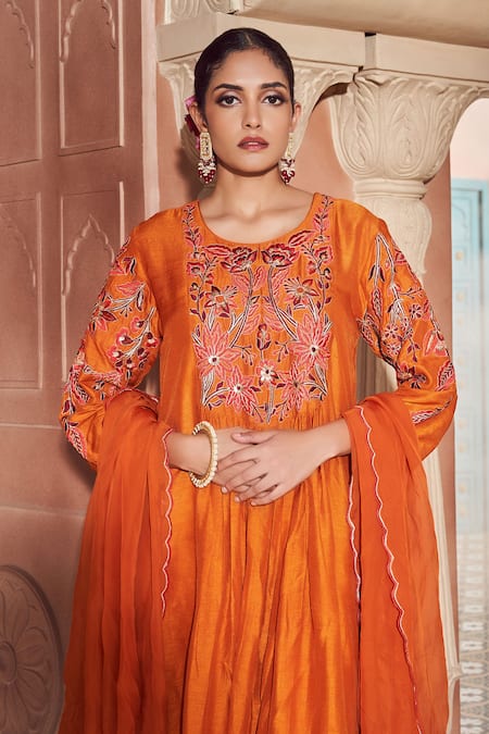 Megha Pitti_Orange Silk, Organza, Bamboo Embroidery Round Neck Hand Kurta Pant Set _Online_at_Aza_Fashions