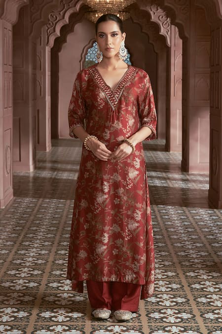 Megha Pitti Floral Pattern Kurta & Pant Set 