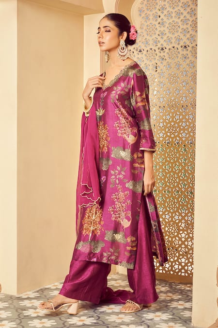 Megha Pitti_Purple Bamboo, Silk Embroidery, Sequins V-neck Floral Pattern Kurta Pant Set _Online_at_Aza_Fashions
