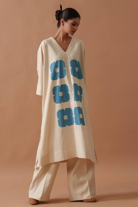 Buy_Stoique_Beige Handwoven Cotton Printed Handblock V Neck Marigold Floral Hand Tunic _Online_at_Aza_Fashions