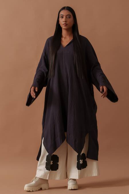 Buy_Stoique_Purple Crushed Cotton Applique Collared V Monk Asymmetrical Long Tunic _Online_at_Aza_Fashions