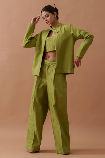 Shop_Stoique_Green Handloom Cotton Scoop Neck Sunflower Hand Pleated Crop Top _Online_at_Aza_Fashions