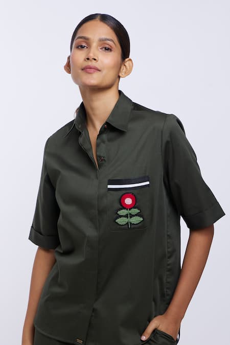 Pallavi Swadi_Green Cotton Satin Embroidery Collared Pocket Thread Shirt And Shorts Set_Online_at_Aza_Fashions