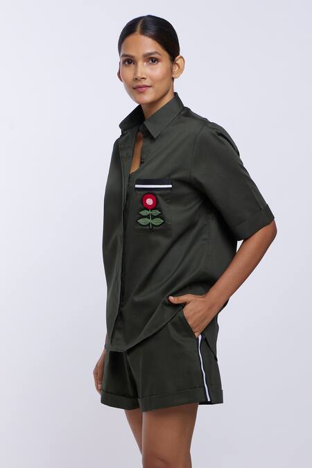 Buy_Pallavi Swadi_Green Cotton Satin Embroidery Collared Pocket Thread Shirt And Shorts Set_Online_at_Aza_Fashions