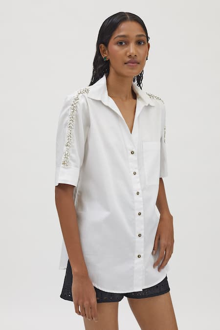 Pallavi Swadi_White Cotton Satin Stones Collared Monochrome Swarovski Ribbon Embellished Shirt _Online_at_Aza_Fashions