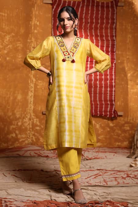 Shop Shivani Bhargava Yellow Handloom Chanderi Tie Dye V Neck Straight Kurta Pant Set Online at Aza Fashions Shop_Shivani Bhargava_Yellow Handloom Chanderi Tie Dye V Neck Straight Kurta Pant Set _Online_at_Aza_Fashions