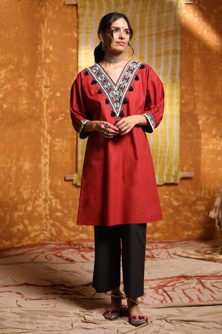 Buy_Shivani Bhargava_Maroon Cotton Tassels V-neck Embroidered Short Tunic And Pant Set _Online_at_Aza_Fashions