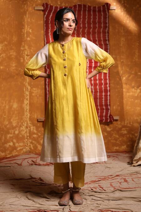 Shivani Bhargava Yellow Handloom Chanderi Dyed Round Ombre Gathered Kurta Pant Set at Aza Fashions Shivani Bhargava_Yellow Handloom Chanderi Dyed Round Ombre Gathered Kurta Pant Set _at_Aza_Fashions