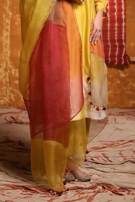 Shivani Bhargava Yellow Handloom Chanderi Dyed Round Kurta Set With Tri Color Dupatta Online at Aza Fashions Shivani Bhargava_Yellow Handloom Chanderi Dyed Round Kurta Set With Tri Color Dupatta _Online_at_Aza_Fashions