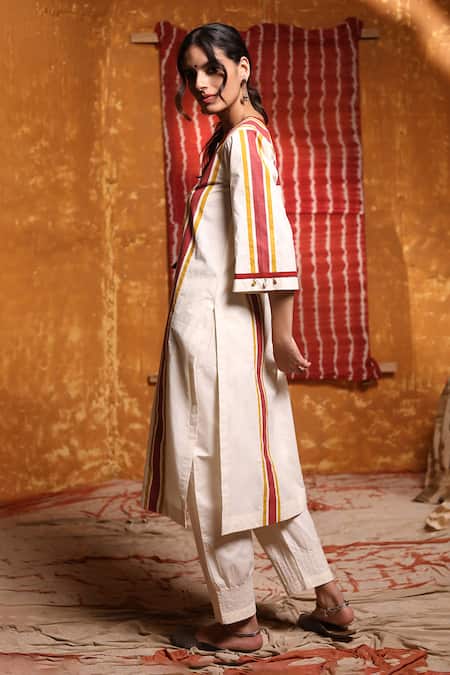 Shivani Bhargava Ivory Cotton Embroidery Thread Notched Colorblock Kurta And Pant Set Online at Aza Fashions Shivani Bhargava_Ivory Cotton Embroidery Thread Notched Colorblock Kurta And Pant Set _Online_at_Aza_Fashions