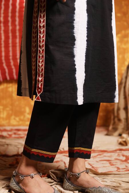 Shivani Bhargava Black Cotton Embroidery Thread Round Mirror Yoke Kurta And Pant Set at Aza Fashions Shivani Bhargava_Black Cotton Embroidery Thread Round Mirror Yoke Kurta And Pant Set _at_Aza_Fashions