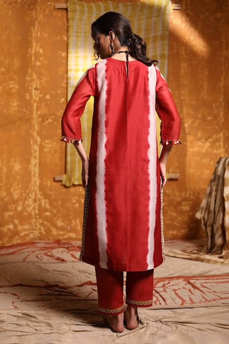Shop Shivani Bhargava Maroon Handloom , Chanderi, Embroidery, Beads, Tie Dye Kurta Set at Aza Fashions Shop_Shivani Bhargava_Maroon Handloom , Chanderi, Embroidery, Beads, Tie Dye Kurta Set _at_Aza_Fashions