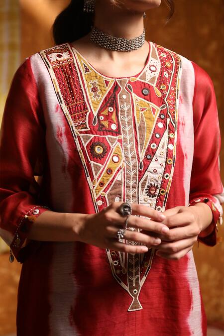 Shivani Bhargava Maroon Handloom , Chanderi, Embroidery, Beads, Tie Dye Kurta Set Online at Aza Fashions Shivani Bhargava_Maroon Handloom , Chanderi, Embroidery, Beads, Tie Dye Kurta Set _Online_at_Aza_Fashions
