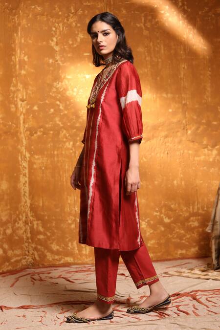 Buy_Shivani Bhargava_Maroon Handloom Cotton, Cotton, Chanderi Mirrors, Beads, Tie Dye Kurta Set 