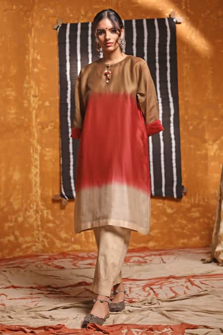 Shivani Bhargava Tri Color Ombre Kimono Kurta With Pant 