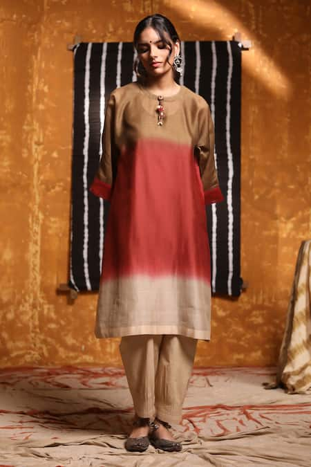 Shivani Bhargava Brown Handloom Silk Dyed Shell Round Neck Ombre Kimono Kurta 