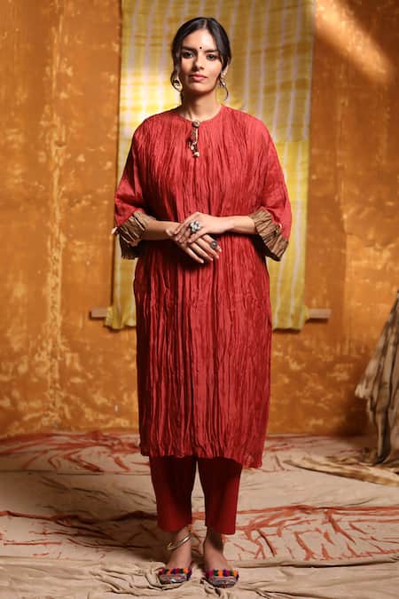 Shivani Bhargava_Maroon Handloom , Chanderi, Tassels, Kimono Kurta And Pant Set _Online_at_Aza_Fashions