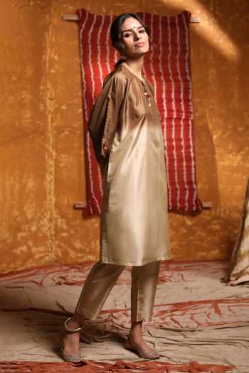 Shivani Bhargava_Brown Handloom Cotton Tassels, Embroidery Round Neck Silk Ombre Kimono Kurta _at_Aza_Fashions