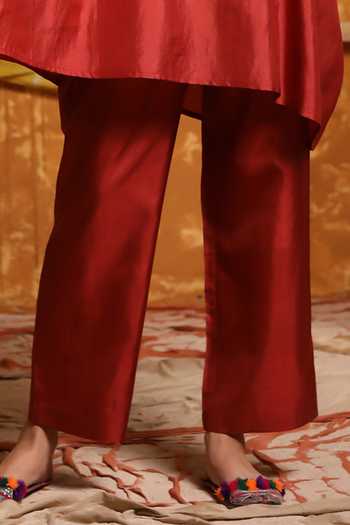 Buy_Shivani Bhargava_Maroon Handloom Cotton Embroidery V-neck Yoke Kaftan And Pant Set _Online_at_Aza_Fashions