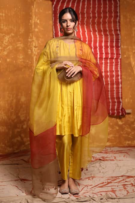 Shop Shivani Bhargava Multi Color Handloom Cotton Tassels Block Panelled Dupatta at Aza Fashions Shop_Shivani Bhargava_Multi Color Handloom Cotton Tassels Block Panelled Dupatta _at_Aza_Fashions