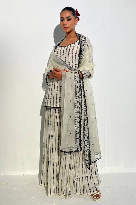 Preevin_White Cotton, Tulle, Net Mirrors, Embroidery V-neck Stripe Kurta Sharara Set _Online_at_Aza_Fashions