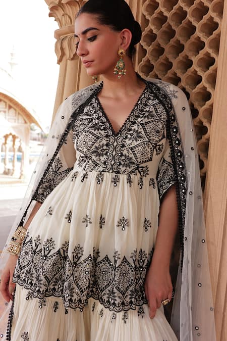 Buy Preevin White Cotton, Net, Tulle Mirrors, Embroidery Floral Peplum Kurta Sharara Set Online at Aza Fashions Buy_Preevin_White Cotton, Net, Tulle Mirrors, Embroidery Floral Peplum Kurta Sharara Set _Online_at_Aza_Fashions