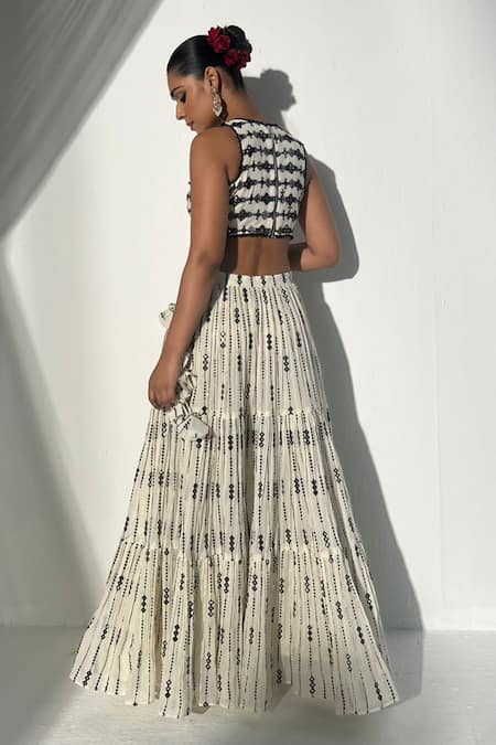 Shop Preevin White Cotton, Tulle Mirrors, Embroidery, Lace Tiered Mirrorwork Lehenga Set at Aza Fashions Shop_Preevin_White Cotton, Tulle Mirrors, Embroidery, Lace Tiered Mirrorwork Lehenga Set _at_Aza_Fashions