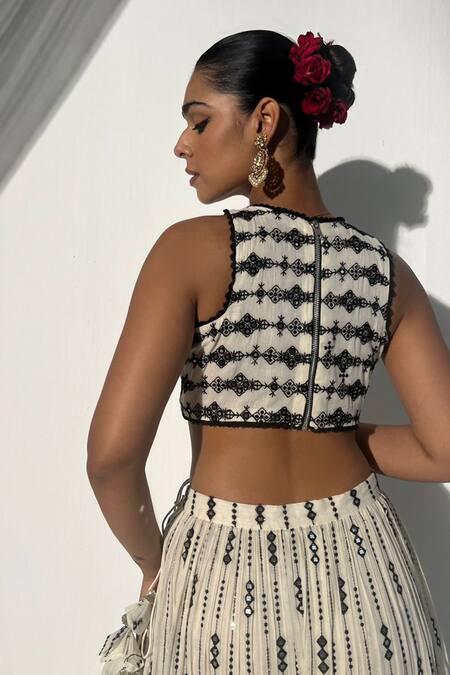 Preevin White Cotton, Tulle Mirrors, Embroidery, Lace Tiered Mirrorwork Lehenga Set Online at Aza Fashions Preevin_White Cotton, Tulle Mirrors, Embroidery, Lace Tiered Mirrorwork Lehenga Set _Online_at_Aza_Fashions