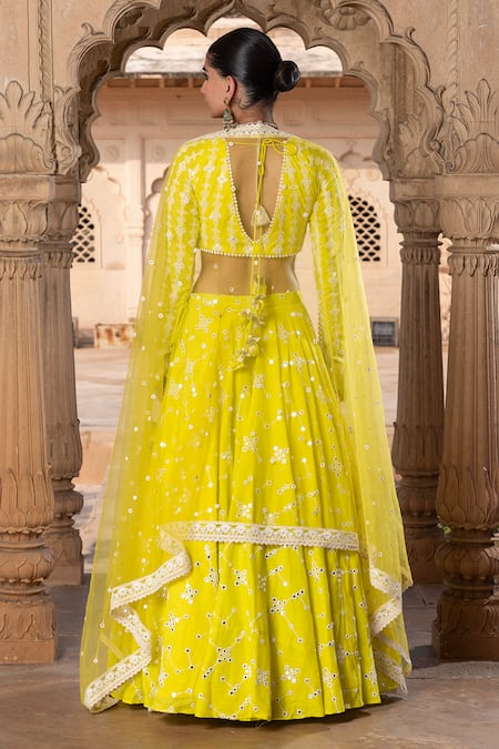 Shop Preevin Green Cotton, Tulle Embroidery, Mirrors V-neck Floral Lehenga Set at Aza Fashions Shop_Preevin_Green Cotton, Tulle Embroidery, Mirrors V-neck Floral Lehenga Set _at_Aza_Fashions