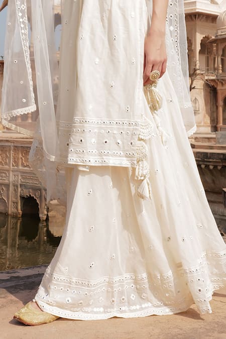 Preevin_Off White Cotton, Tulle, Net Lace, Embroidery Mirror And Thread Kurta Lehenga Set _Online_at_Aza_Fashions