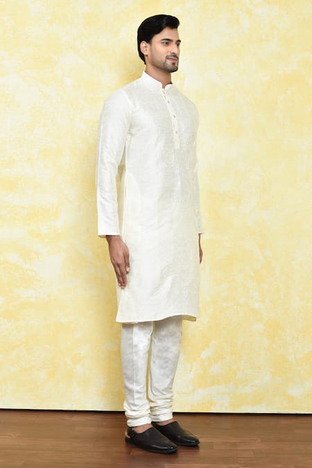 Arihant Rai Sinha_Cream Silk Embroidery Thread Work Kurta Set _at_Aza_Fashions