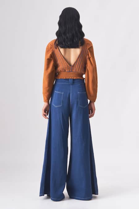 Cross A Line Tale Piping Pattern Top 