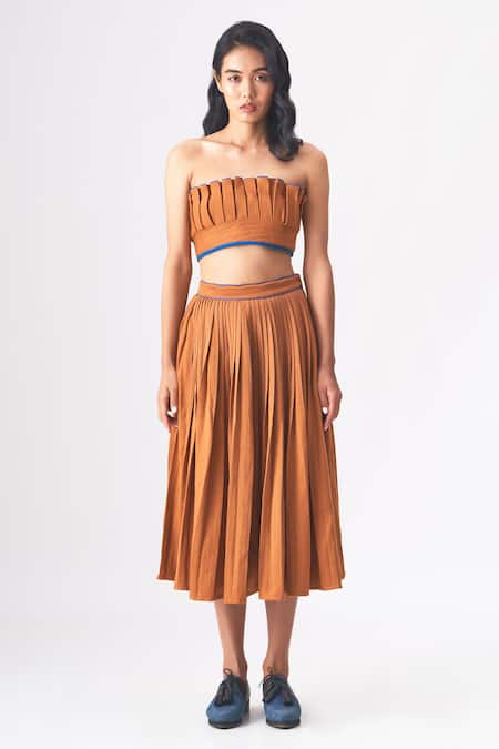 CROSS A LINE Tess Pleated Crop Top With Skirt 