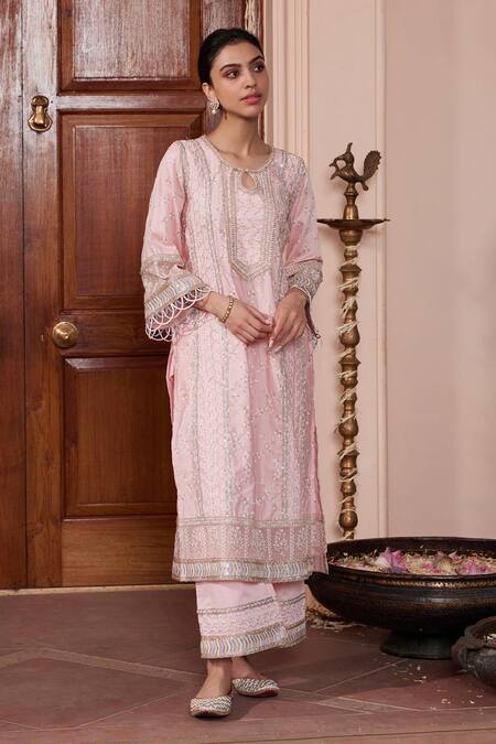 Shop Mulmul Pink Cotton, Muslin, Chiffon Lace, Sequins, Zari, Thread Kurta Set With Dupatta at Aza Fashions Shop_Mulmul_Pink Cotton, Muslin, Chiffon Lace, Sequins, Zari, Thread Kurta Set With Dupatta_at_Aza_Fashions