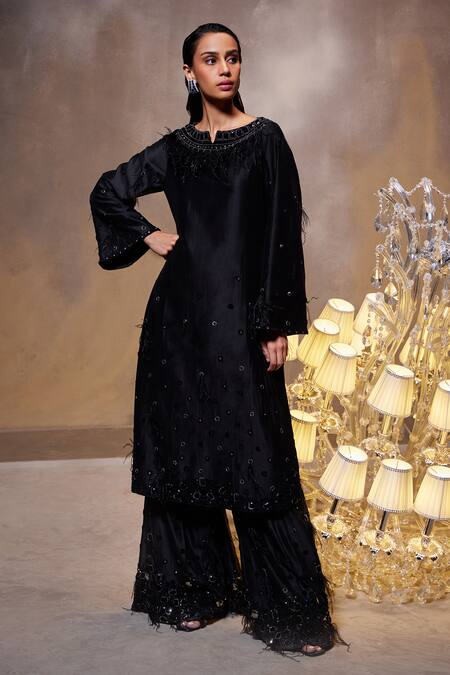 Buy_Divya Aggarwal_Black Chanderi Silk Embellished Feather Notched Zuri Kurta And Sharara Set _Online_at_Aza_Fashions