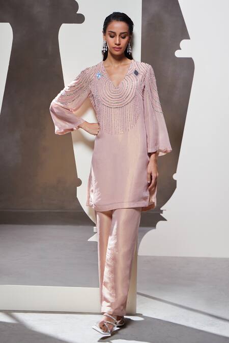 Buy_Divya Aggarwal_Pink Tissue Organza Hand Embellished V Neck Hera Kurta And Pant Set _Online_at_Aza_Fashions