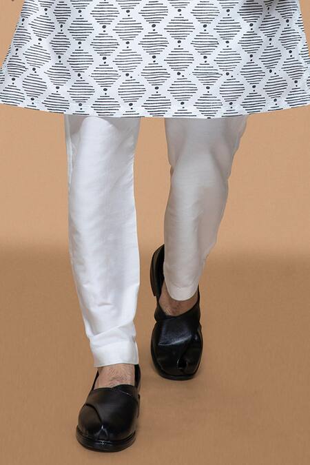 Buy Sanjev Marwaaha Ivory Cotton, Silk Embroidery Handblock Print Kurta With Pant Online at Aza Fashions Buy_Sanjev Marwaaha_Ivory Cotton, Silk Embroidery Handblock Print Kurta With Pant_Online_at_Aza_Fashions